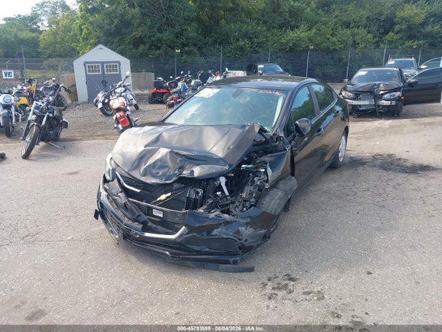 1G1BC5SM3J7102116 Chevrolet Cruze Ls Auto