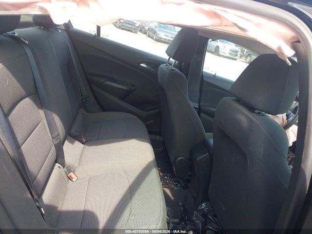 1G1BC5SM3J7102116 Chevrolet Cruze Ls Auto