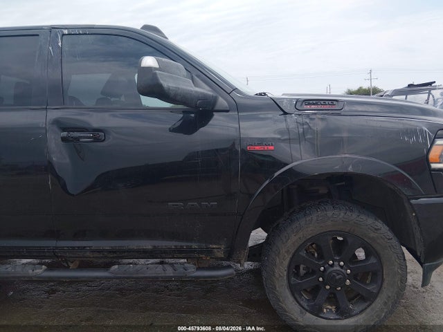 Auction sale of the 2022 Ram 2500 Laramie  4x4 6'4 Box, vin: 3C6UR5FJ5NG131648, lot number: 45793608