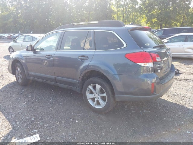 Продаж на аукціоні авто 2014 Subaru Outback 2.5i Premium, vin: 4S4BRBCC1E3328111, номер лоту: 45793614