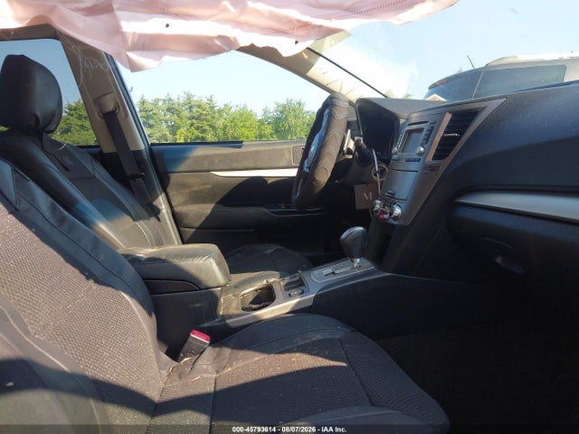 Продаж на аукціоні авто 2014 Subaru Outback 2.5i Premium, vin: 4S4BRBCC1E3328111, номер лоту: 45793614