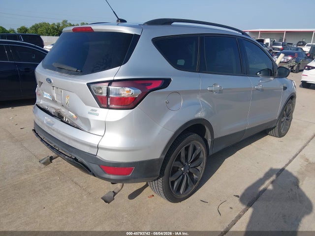 1FMCU0GD5JUC05751 Ford ESCAPE SE