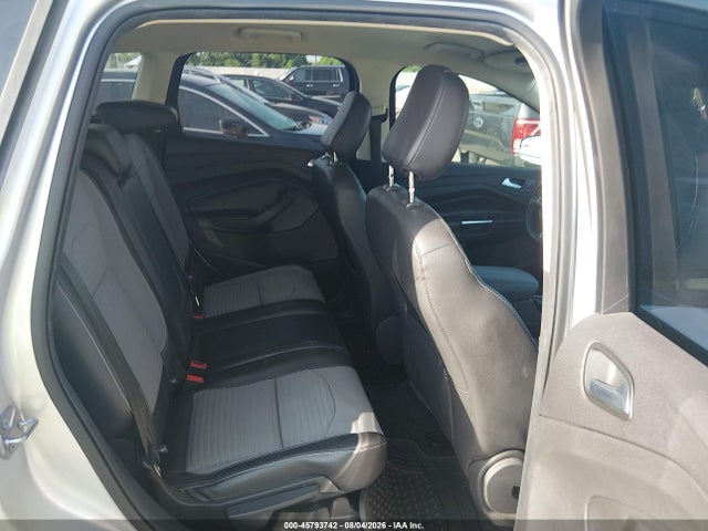 1FMCU0GD5JUC05751 Ford ESCAPE SE