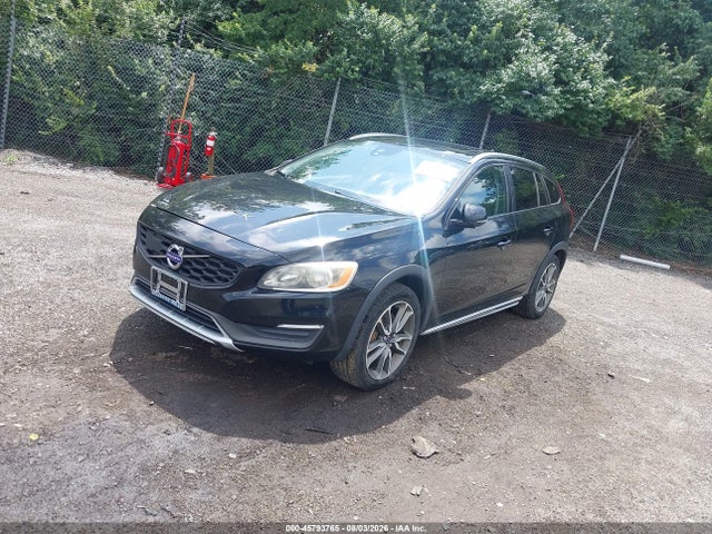 Auction sale of the 2016 Volvo V60 Cross Country T5, vin: YV4612HK5G1003132, lot number: 45793765