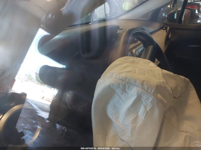 45793819 :رقم المزاد ، 3N1CN8EV1ML886567 vin ، 2021 Nissan Versa Sv Xtronic Cvt مزاد بيع