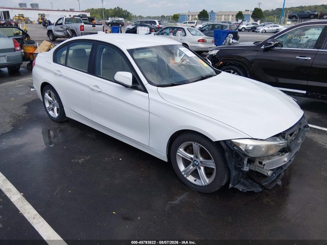 45793822 :رقم المزاد ، WBA3B1C51DK129361 vin ، 2013 Bmw 320i مزاد بيع