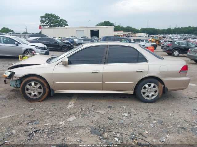 45793833 :رقم المزاد ، 1HGCG56631A038966 vin ، 2001 Honda Accord 2.3 Ex مزاد بيع
