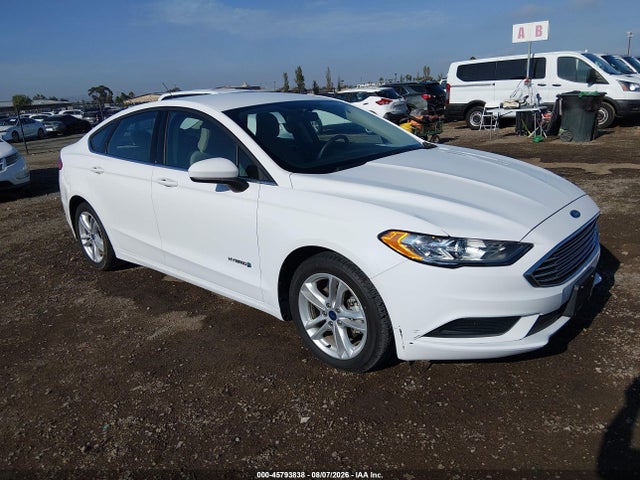 Ford Fusion Hybrid S 2018 3FA6P0UU7JR254329 головне зображення
