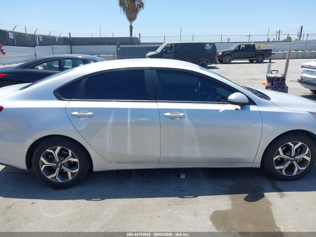 KIA Forte Lxs 2021 3KPF24AD9ME323814 Image 13