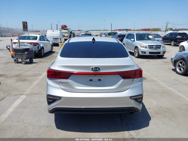 KIA Forte Lxs 2021 3KPF24AD9ME323814 Image 16