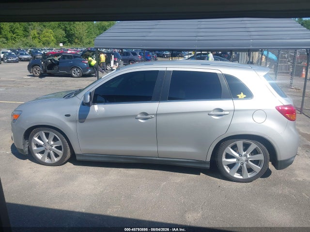 Продажа на аукционе авто 2015 Mitsubishi Outlander Sport Se, vin: 4A4AP4AU5FE053855, номер лота: 45793895