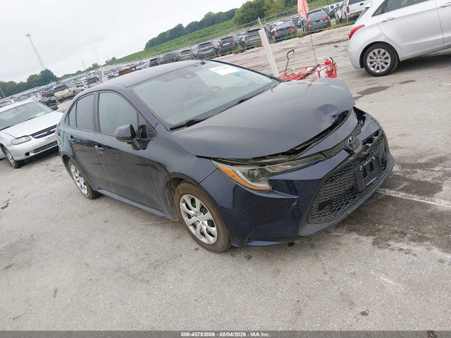 45793896 :رقم المزاد ، 5YFEPMAE0MP179395 vin ، 2021 Toyota Corolla Le مزاد بيع