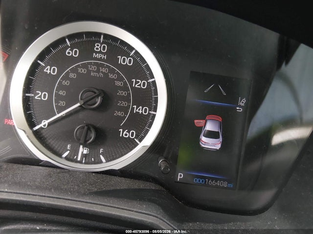 45793896 :رقم المزاد ، 5YFEPMAE0MP179395 vin ، 2021 Toyota Corolla Le مزاد بيع
