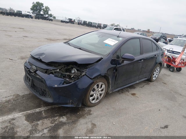 45793896 :رقم المزاد ، 5YFEPMAE0MP179395 vin ، 2021 Toyota Corolla Le مزاد بيع