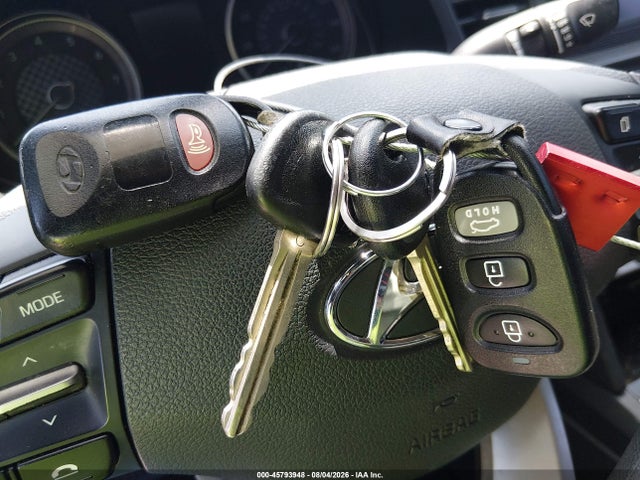 Продажа на аукционе авто 2020 Hyundai Elantra Se, vin: KMHD74LF2LU974852, номер лота: 45793948