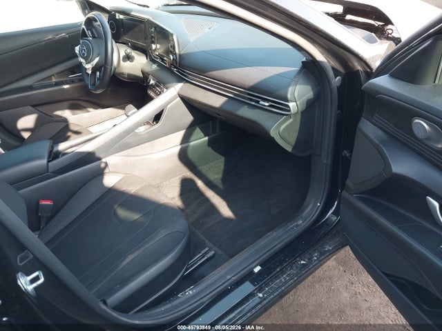 Продажа на аукционе авто 2021 Hyundai Elantra Sel, vin: 5NPLS4AG3MH009245, номер лота: 45793949