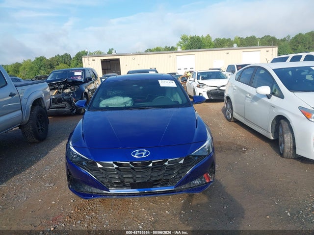 Auction sale of the 2022 Hyundai Elantra Sel, vin: KMHLN4AG1NU319419, lot number: 45793954