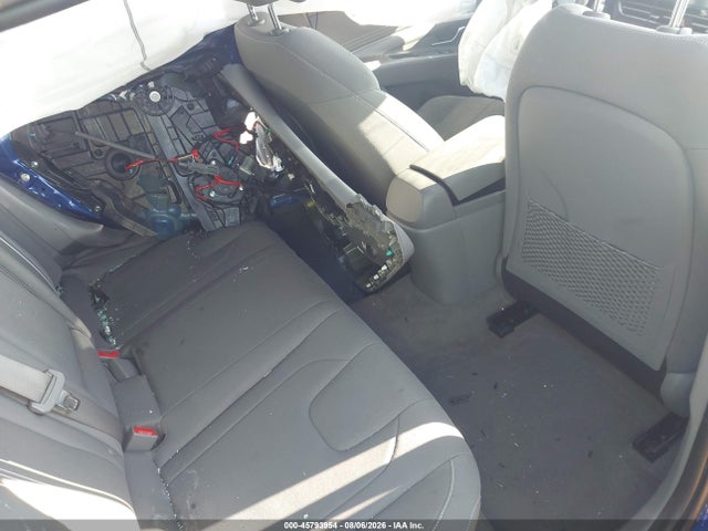 Auction sale of the 2022 Hyundai Elantra Sel, vin: KMHLN4AG1NU319419, lot number: 45793954