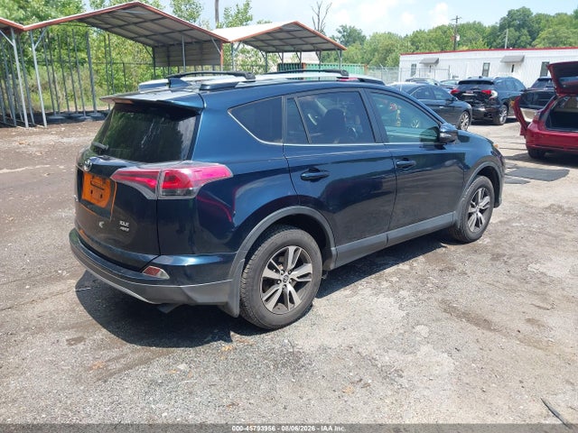 2018 Toyota Rav4 Xle მანქანა იყიდება აუქციონზე, vin: JTMRFREVXJJ722778, აუქციონის ნომერი: 45793956