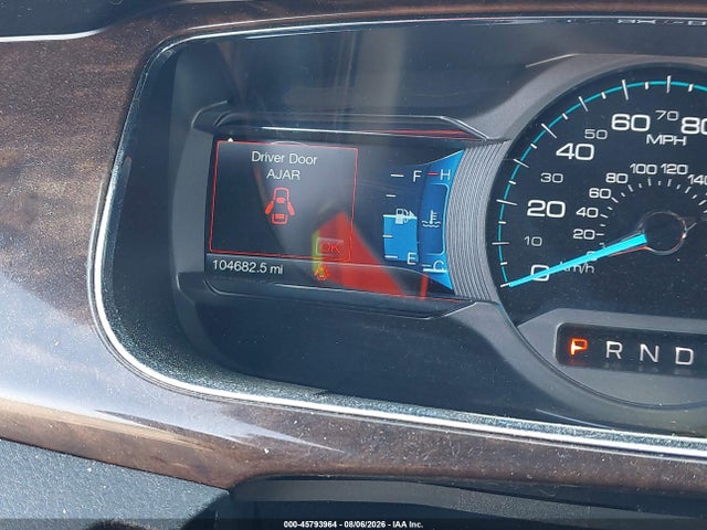 Ford Taurus Limited 2017 1FAHP2J85HG124322 Image 16