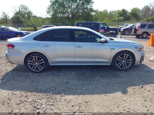 2020 Volkswagen Passat 2.0t R-line მანქანა იყიდება აუქციონზე, vin: 1VWMA7A35LC013746, აუქციონის ნომერი: 45793974