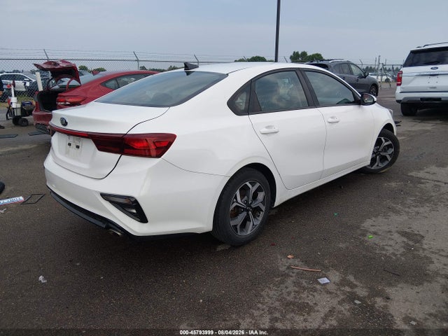 Продаж на аукціоні авто 2019 Kia Forte Lxs, vin: 3KPF24AD8KE125674, номер лоту: 45793999