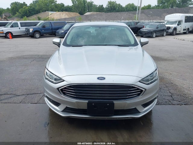 2018 Ford Fusion Hybrid S მანქანა იყიდება აუქციონზე, vin: 3FA6P0UU3JR279132, აუქციონის ნომერი: 45794002