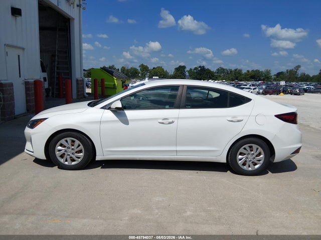 2020 Hyundai Elantra Se მანქანა იყიდება აუქციონზე, vin: 5NPD74LF1LH602305, აუქციონის ნომერი: 45794037