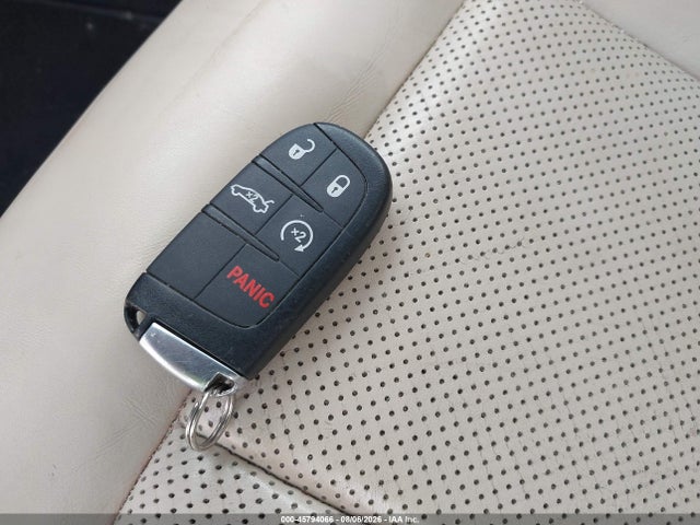 Aukcja sprzedaży 2015 Chrysler 200 C, vin: 1C3CCCEG8FN618534, numer aukcji: 45794066