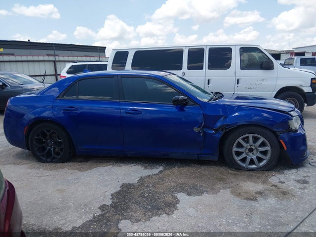 Aukcja sprzedaży 2019 Chrysler 300 Touring, vin: 2C3CCAAG0KH727194, numer aukcji: 45794099
