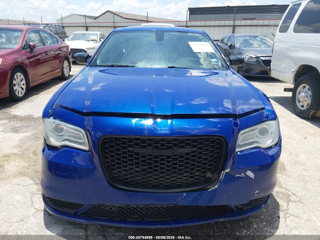 Aukcja sprzedaży 2019 Chrysler 300 Touring, vin: 2C3CCAAG0KH727194, numer aukcji: 45794099