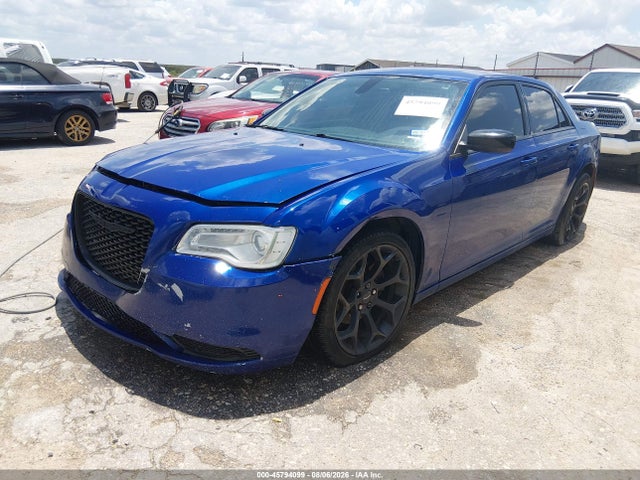 Aukcja sprzedaży 2019 Chrysler 300 Touring, vin: 2C3CCAAG0KH727194, numer aukcji: 45794099