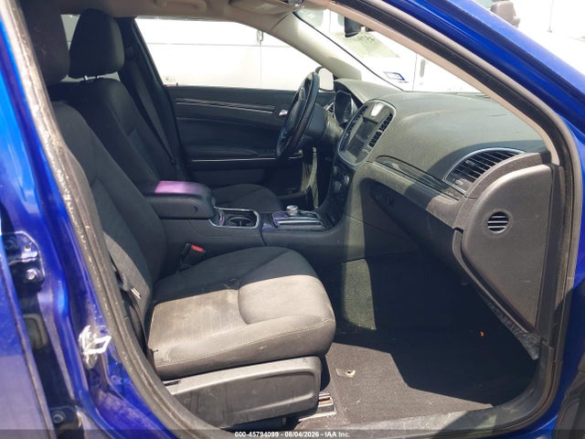 Aukcja sprzedaży 2019 Chrysler 300 Touring, vin: 2C3CCAAG0KH727194, numer aukcji: 45794099