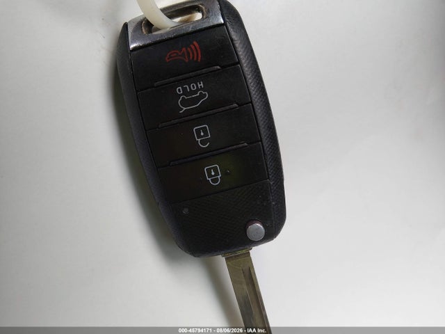 Продаж на аукціоні авто 2016 Kia Sorento 2.4l Lx, vin: 5XYPG4A35GG117605, номер лоту: 45794171