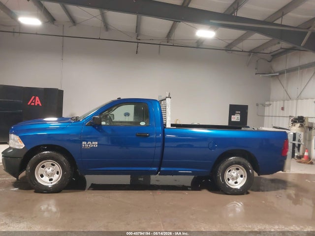 45794194 :رقم المزاد ، 3C6JR6DG7KG617373 vin ، 2019 Ram 1500 Classic Tradesman  4x2 8' Box مزاد بيع