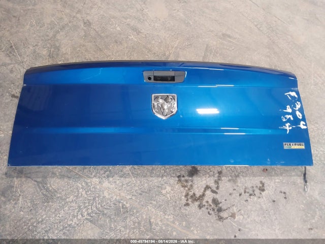 45794194 :رقم المزاد ، 3C6JR6DG7KG617373 vin ، 2019 Ram 1500 Classic Tradesman  4x2 8' Box مزاد بيع