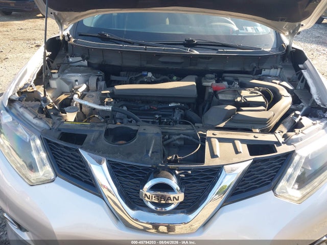 KNMAT2MV8GP701366 Nissan ROGUE SV