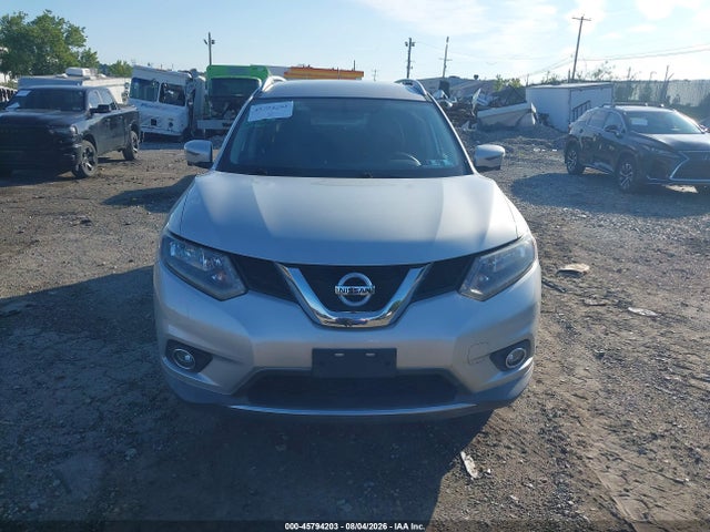 KNMAT2MV8GP701366 Nissan ROGUE SV