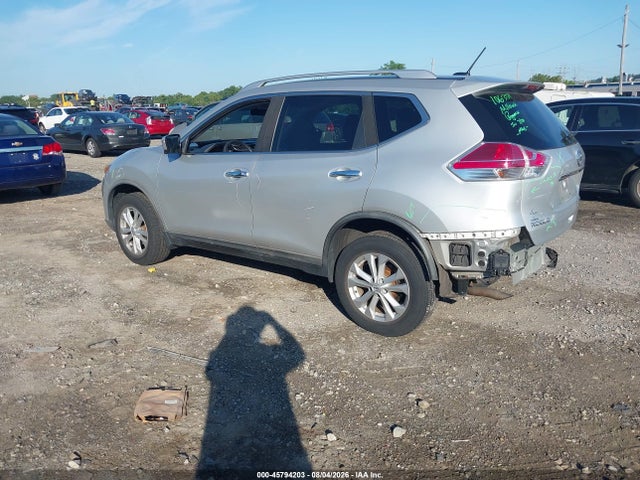 KNMAT2MV8GP701366 Nissan ROGUE SV