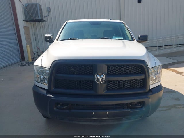 Продаж на аукціоні авто 2017 Ram 2500 Tradesman  4x4 8' Box, vin: 3C6UR5HJ9HG744177, номер лоту: 45794236