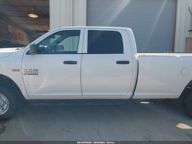 Продаж на аукціоні авто 2017 Ram 2500 Tradesman  4x4 8' Box, vin: 3C6UR5HJ9HG744177, номер лоту: 45794236