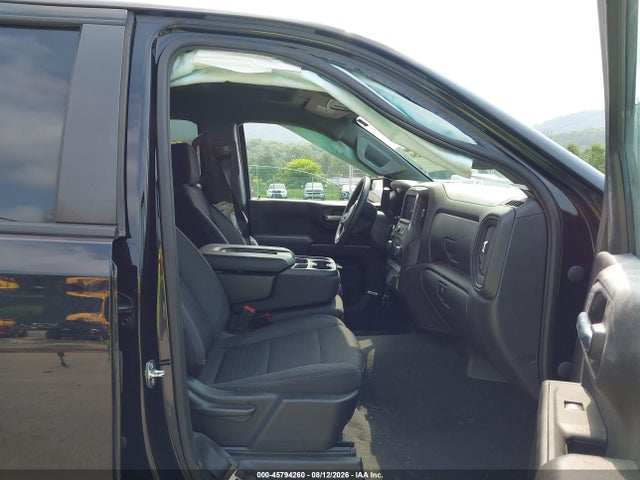 Продажа на аукционе авто 2022 Chevrolet Silverado 1500 4wd  Short Bed Custom Trail Boss, vin: 3GCPDCEK8NG684815, номер лота: 45794260
