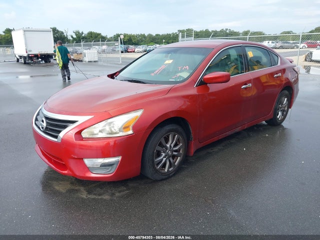 Продажа на аукционе авто 2015 Nissan Altima 2.5 S, vin: 1N4AL3AP3FC571827, номер лота: 45794303