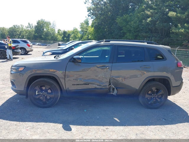 2023 Jeep Cherokee Altitude Lux მანქანა იყიდება აუქციონზე, vin: 1C4PJMMB6PD101769, აუქციონის ნომერი: 45794306