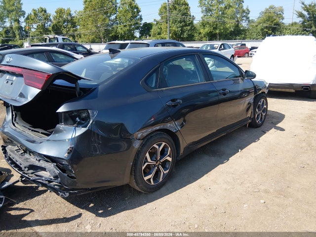 Продаж на аукціоні авто 2019 Kia Forte Lxs, vin: 3KPF24AD2KE125802, номер лоту: 45794350