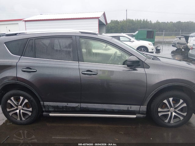 45794355 :رقم المزاد ، JTMZFREV8GJ078061 vin ، 2016 Toyota Rav4 Le مزاد بيع