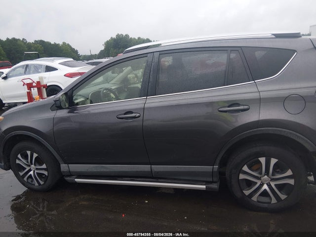 45794355 :رقم المزاد ، JTMZFREV8GJ078061 vin ، 2016 Toyota Rav4 Le مزاد بيع