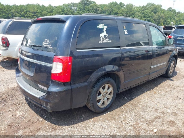45794357 :رقم المزاد ، 2A4RR5DG6BR675520 vin ، 2011 Chrysler Town & Country Touring مزاد بيع