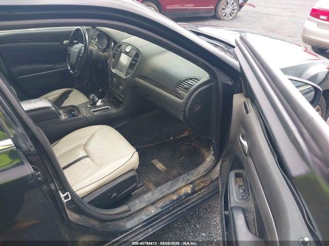 Продажа на аукционе авто 2014 Chrysler 300 Uptown Edition, vin: 2C3CCAAG1EH327567, номер лота: 45794413