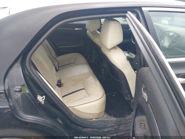 Продажа на аукционе авто 2014 Chrysler 300 Uptown Edition, vin: 2C3CCAAG1EH327567, номер лота: 45794413